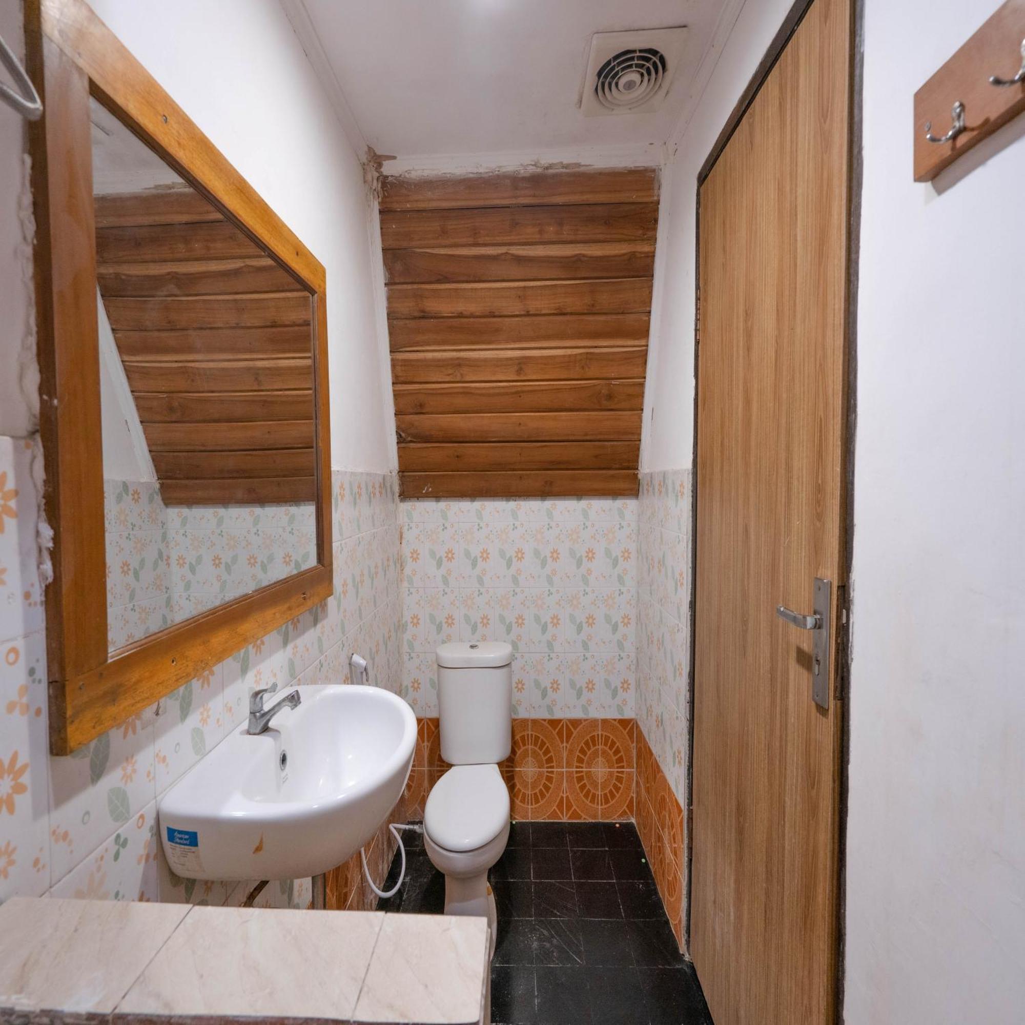 Reddoorz At Ocean 2 Gili Trawangan Hotel Екстериор снимка